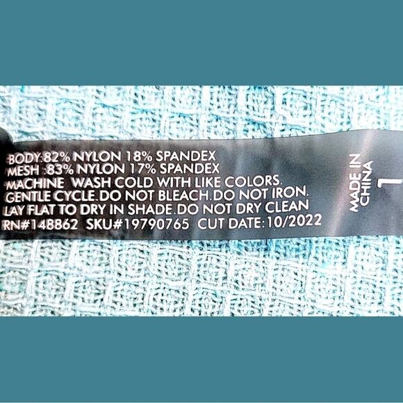 TORRID Plus Size Wireless Mesh High Neck Leaf design One Piece Swimsuit 1X - Picture 13 of 16